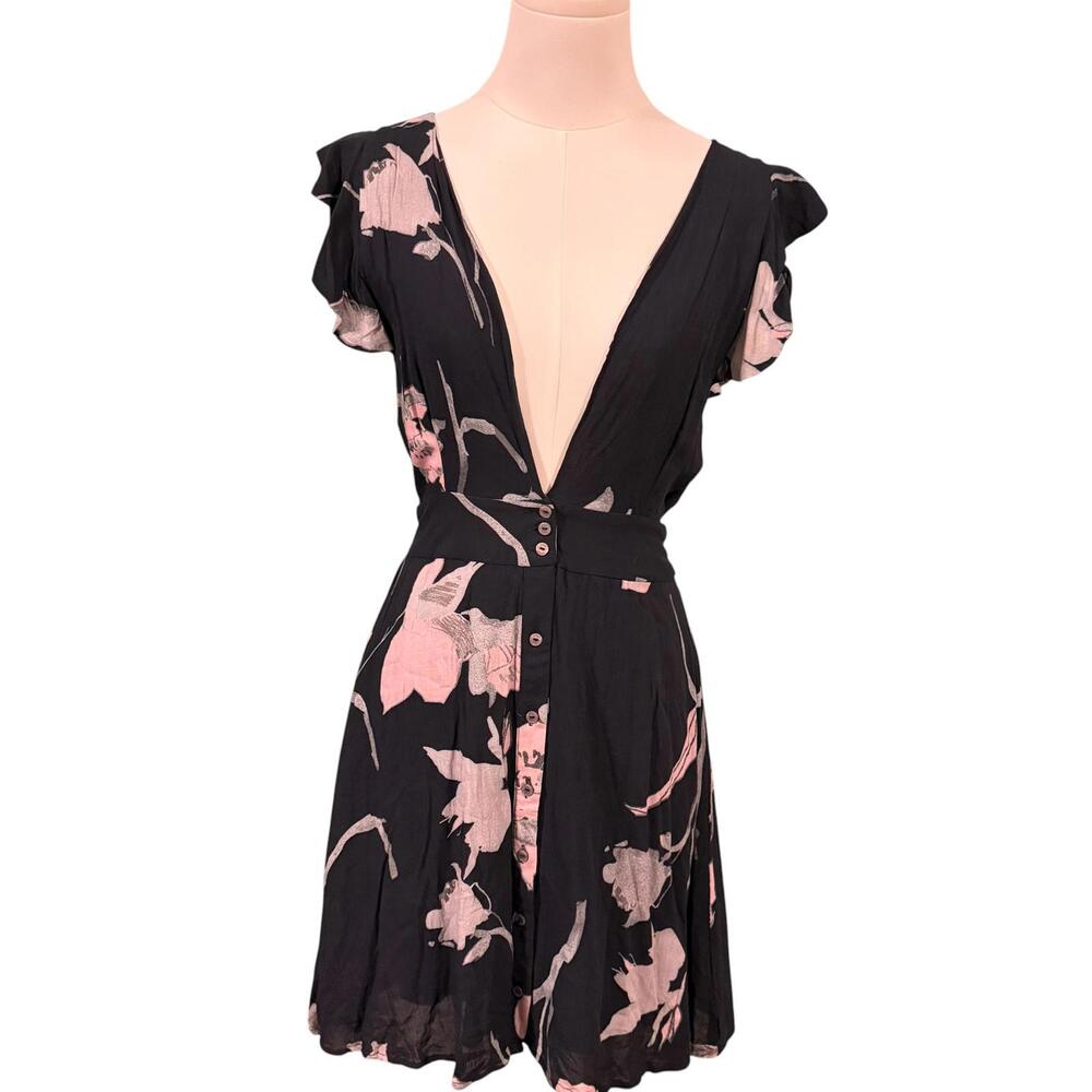 Maaji Floral V-Neck Backless Mini Dress Black Pink Ruffle Sleeve Size Medium - Picture 2 of 15